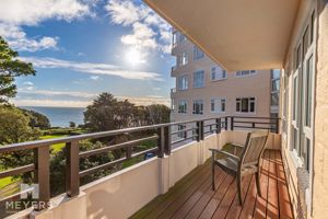 Photo 17- click for photo gallery